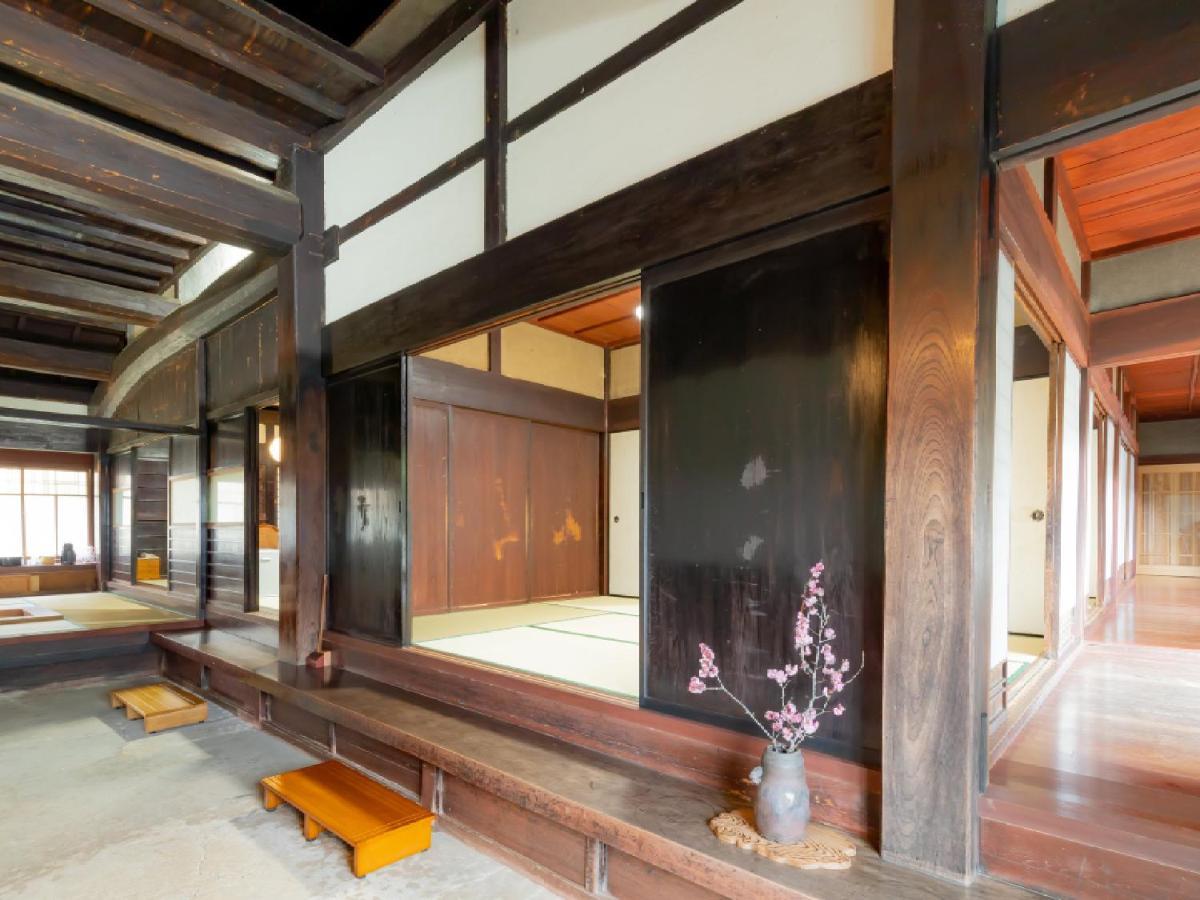 Ryokan Kigusuriya Nantan Bagian luar foto