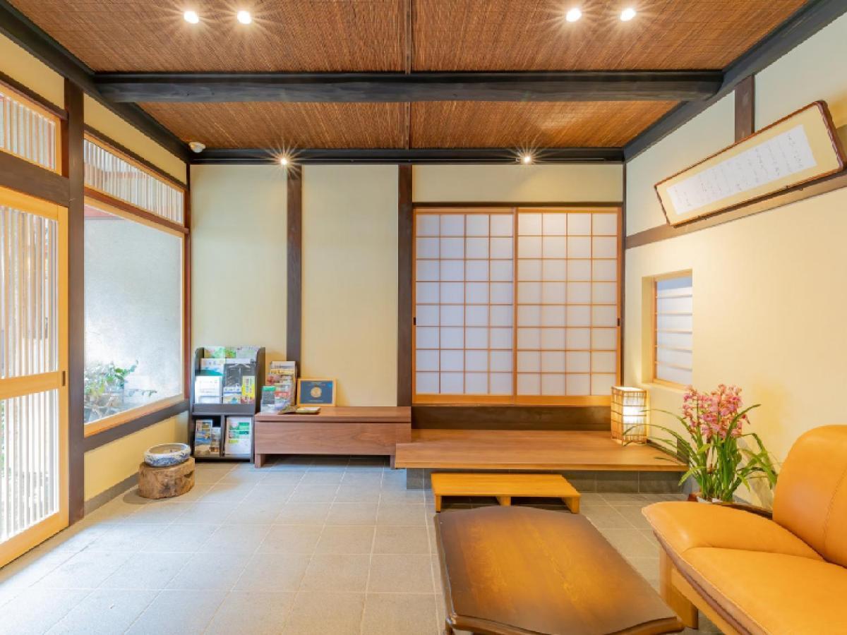 Ryokan Kigusuriya Nantan Bagian luar foto